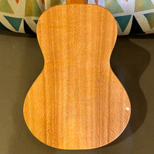 Load image into Gallery viewer, KoAloha KCM-00 SPECIAL ISSUE Concert Ukulele #2607236
