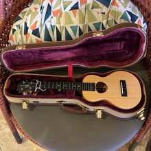 Load image into Gallery viewer, KoAloha KCM-00 SPECIAL ISSUE Concert Ukulele #2607236
