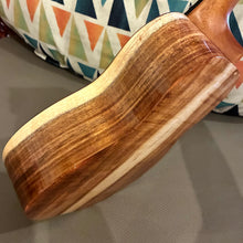 Load image into Gallery viewer, Kanile'a K-1 C Concert Pro Ukulele #0626-30007

