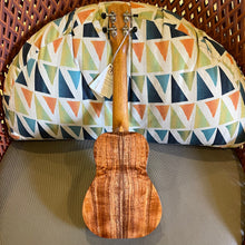 Load image into Gallery viewer, Kanile'a K-1 C Concert Pro Ukulele #0226-29689
