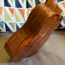 Load image into Gallery viewer, Kanile'a K-1 C Concert Pro Ukulele #0226-29689
