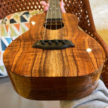 Load image into Gallery viewer, Kanile'a K-1 C Concert Pro Ukulele #0226-29689
