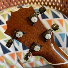 Load image into Gallery viewer, KoAloha KSM-00 Soprano Ukulele #2603193
