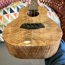 Load image into Gallery viewer, -LIMITED EDITION- Kanile'a K-1 M C Mango Concert Pro Ukulele #0326-29761
