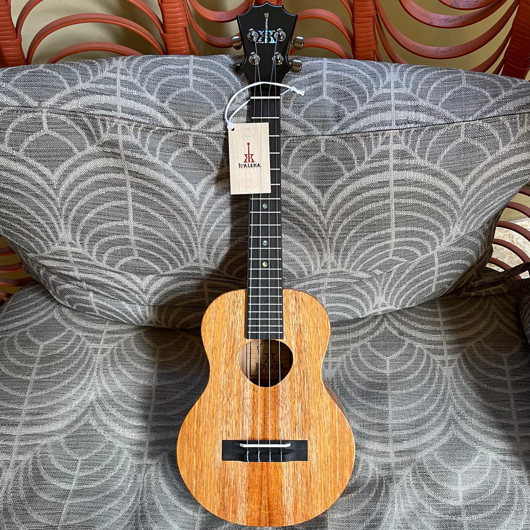 KoAloha KTM-00 Tenor Ukulele #2405241