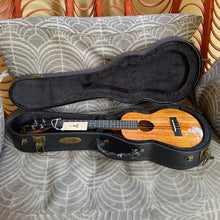 Load image into Gallery viewer, KoAloha KTM-00 Tenor Ukulele #2405241
