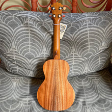 Load image into Gallery viewer, KoAloha KCM-10 Concert Ukulele #2406074
