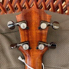 Load image into Gallery viewer, KoAloha KSM-01 Soprano Ukulele #2407011
