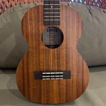 Load image into Gallery viewer, Kamaka HF-3 ABV Tenor Ukulele #240453
