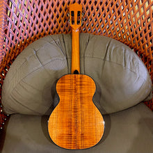 Load image into Gallery viewer, Kamaka HF-3D2I Tenor Ukulele Deluxe2 Slotted Head #240404
