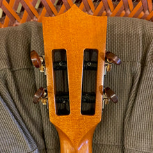 Load image into Gallery viewer, Kamaka HF-3D2I Tenor Ukulele Deluxe2 Slotted Head #240404
