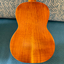 Load image into Gallery viewer, Ohana TK-430 Solid Hawaiian Koa Tenor Ukulele #2408033
