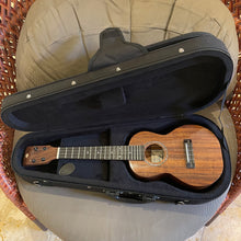 Load image into Gallery viewer, Windward C-K-2-G Gloss Finish Concert Ukulele #72401
