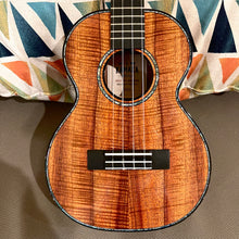 Load image into Gallery viewer, Kamaka HF-3D4i Jake Blue Deluxe Tenor Ukulele #240289
