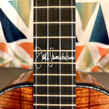 Load image into Gallery viewer, Kamaka HF-3D4i Jake Blue Deluxe Tenor Ukulele #240289
