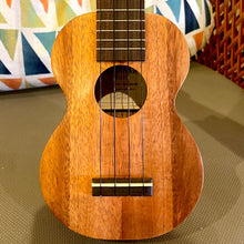 Load image into Gallery viewer, Kamaka HF-1L Soprano Long Neck Ukulele #231721
