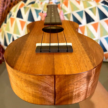 Load image into Gallery viewer, Kamaka HF-1L Soprano Long Neck Ukulele #231721
