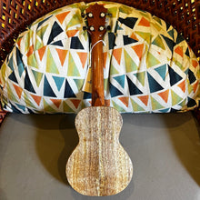 Load image into Gallery viewer, KoAloha KCM-00MG Concert Ukulele Mango #2506064
