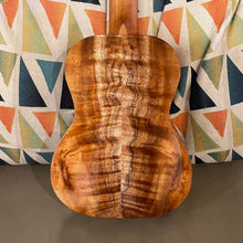 Load image into Gallery viewer, Kanileʻa DK T Premium Tenor Ukulele #0824-28544
