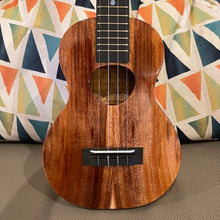 Load image into Gallery viewer, KoAloha KCM-00 Concert Ukulele #2409042
