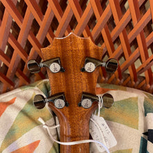 Load image into Gallery viewer, KoAloha KCM-00 Concert Ukulele #2409042
