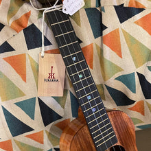 Load image into Gallery viewer, KoAloha KCM-00 Concert Ukulele #2409042
