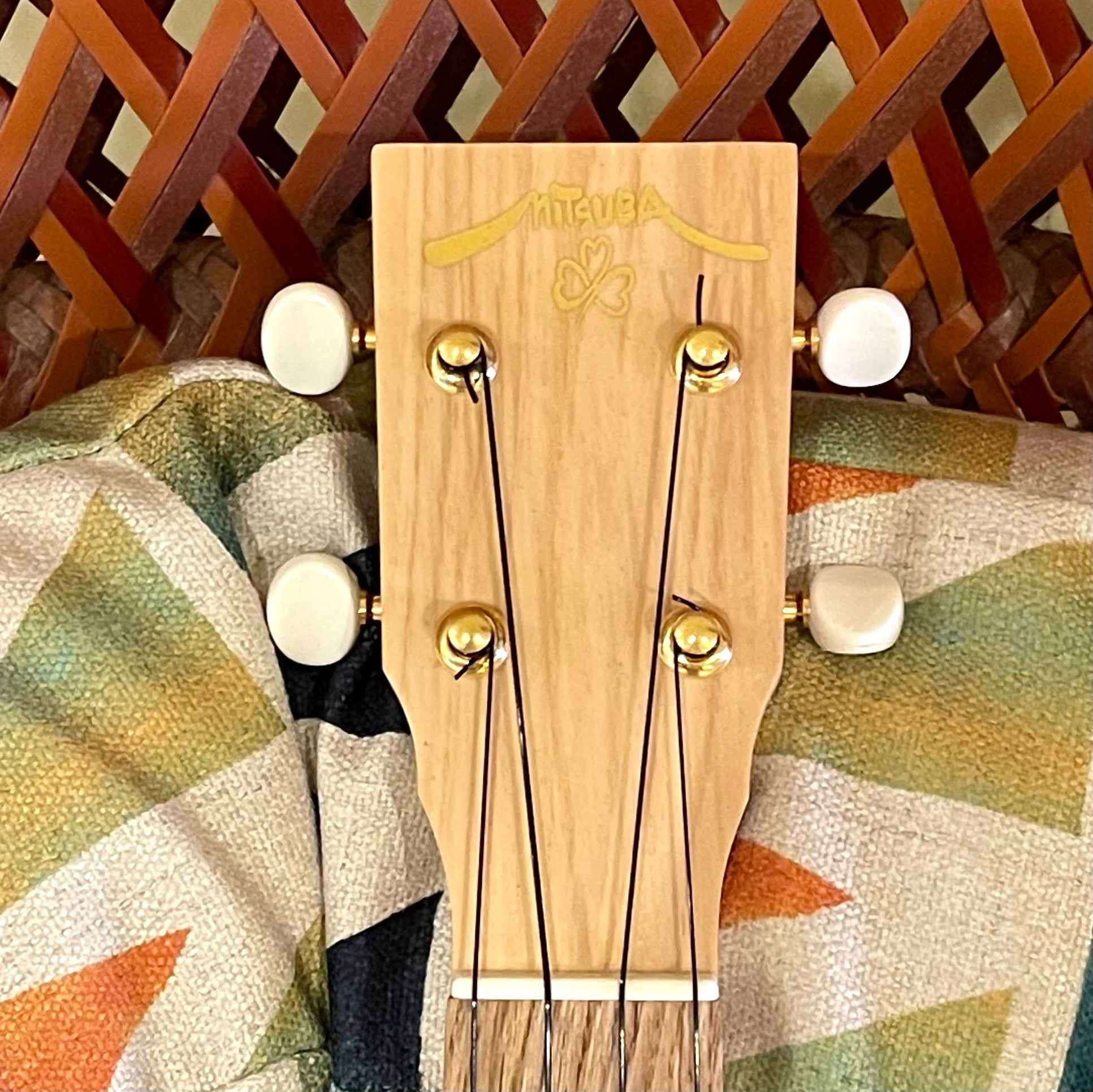 Zephyr CK-Hinoki Concert Ukulele Bell Shape Japanese Cypress