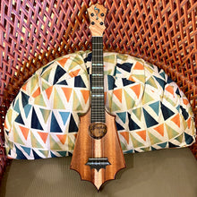 Load image into Gallery viewer, Pop&#39;s Customs KTS-07 Sceptre Ukulele Tenor Scale #2409011
