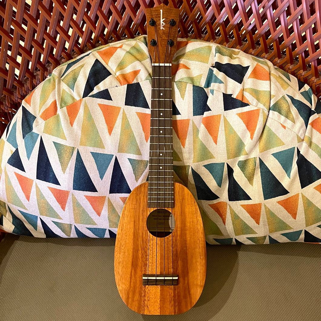 Kamaka HP-1L Soprano Pineapple Long Neck Ukulele #240036