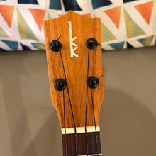 Load image into Gallery viewer, Kamaka HF-1L Soprano Long Neck Ukulele #231257
