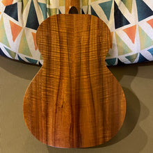 Load image into Gallery viewer, Kamaka HF-3 FEab+ Semi-Custom Tenor Ukulele #240980
