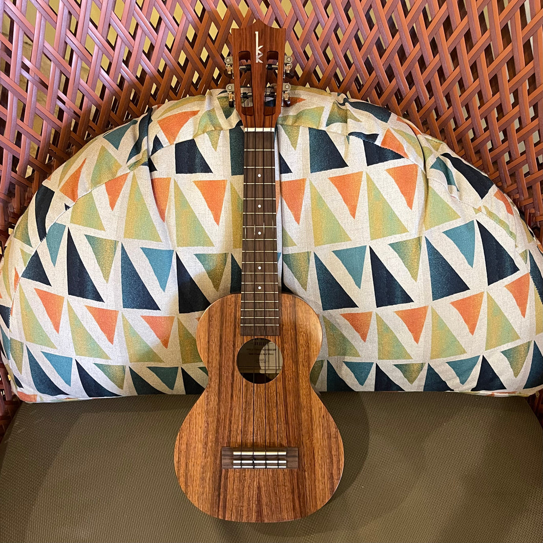 Kamaka HF-2I Concert Slotted Head Ukulele #240455