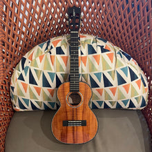 Load image into Gallery viewer, Kamaka HF-3D2I ABV Tenor Ukulele Deluxe2 Slotted Head with L.R.Baggs FIVE.O Pickup #240630
