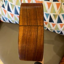 Load image into Gallery viewer, Kamaka HF-2LI Concert Longneck Slotted Head Ukulele #240510
