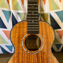 Load image into Gallery viewer, Kamaka HF-3D2I Tenor Ukulele Deluxe2 Slotted Head #240629
