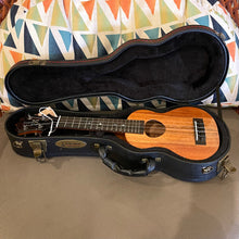 Load image into Gallery viewer, KoAloha KSM-00 Soprano Ukulele #2409041
