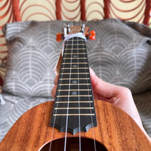 Load image into Gallery viewer, KoAloha KSM-11 Soprano Ukulele #2410221
