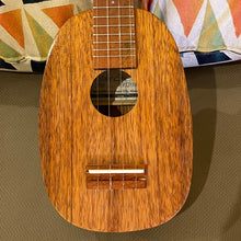 Load image into Gallery viewer, Ana&#39;ole ASP Soprano Pineapple Ukulele #26770824
