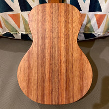 Load image into Gallery viewer, KoAloha KCM-10 Concert Ukulele #2411101
