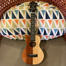 Load image into Gallery viewer, KoAloha KCNP-00 Concert Ukulele Naupaka #2411202
