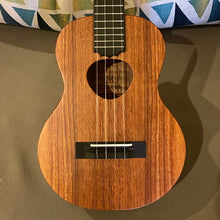 Load image into Gallery viewer, KoAloha KTM-10 Tenor Ukulele #2412011
