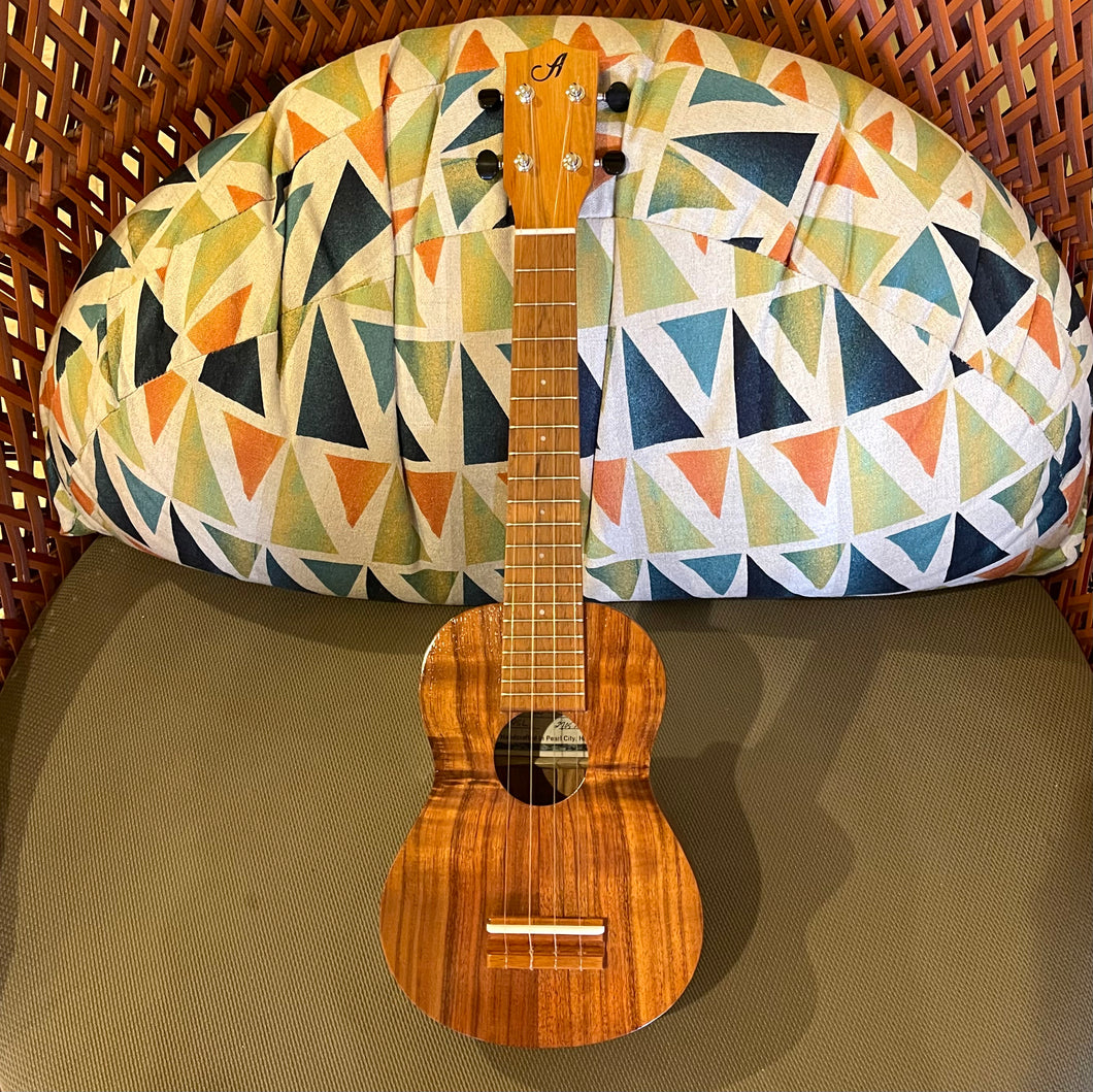 Ana'ole ASL Soprano Long Neck Ukulele #27051124