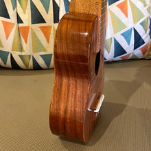 Load image into Gallery viewer, Ana&#39;ole ASL Soprano Long Neck Ukulele #27051124
