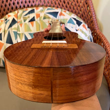 Load image into Gallery viewer, Ana&#39;ole AC Concert Ukulele #27121124
