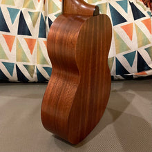 Load image into Gallery viewer, Kamaka HF-2 Concert Ukulele #241261
