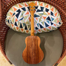 Load image into Gallery viewer, KoAloha KTM-00 Tenor Ukulele #2412246
