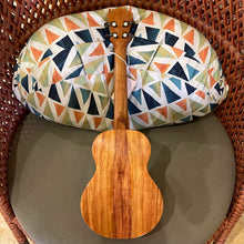 Load image into Gallery viewer, KoAloha KTM-00 Tenor Ukulele #2412245
