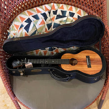 Load image into Gallery viewer, KoAloha KTM-00 Tenor Ukulele #2412245
