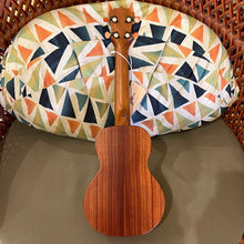 Load image into Gallery viewer, KoAloha KCM-10 Concert Ukulele #2501023
