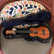 Load image into Gallery viewer, KoAloha KCM-10 Concert Ukulele #2501022
